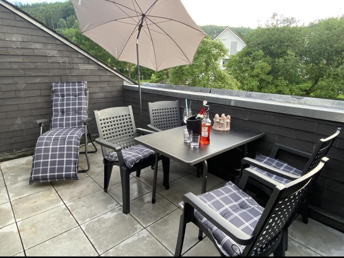 Ferienwohnung Koelbel Familienurlaub In Der Natur Schmallenberg Buitenkant foto